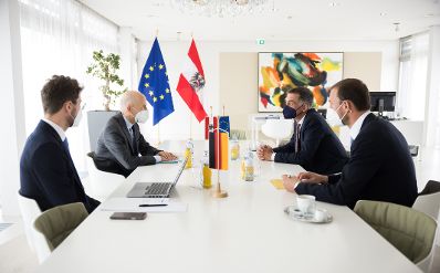 Am 19. Mai 2021 empfing Bundesminister Martin Kocher den deutschen Botschafter Ralf Beste zu einem Gespräch.