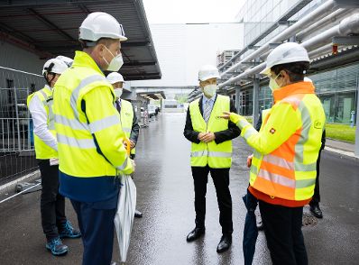 Am 25. Mai 2021 besuchte Bundesminister Martin Kocher (im Bild) im Rahmen seines Bundesländertags in Kärnten das Unternehmen Infineon Technologies.