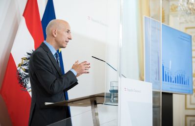Am 1. Juni 2021 fand eine Pressekonferenz zur aktuellen Lage am Arbeitsmarkt statt. Im Bild Bundesminister Martin Kocher.