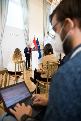 Am 1. September 2021 fand eine Pressekonferenz zur aktuellen Lage am Arbeitsmarkt statt. Im Bild Bundesminister Martin Kocher.