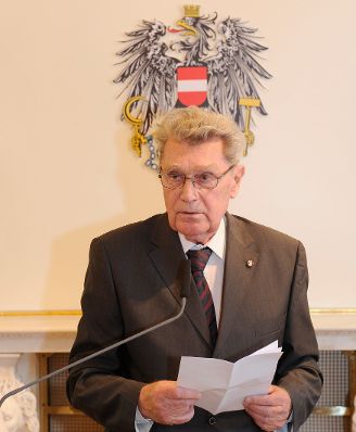Am 13. Jänner 2011 fand im Bundeskanzleramt eine Gedenkveranstaltung für den Widerstandskämpfer und Mitbegründer des Mauthausen Komitees Hans Maršálek statt. Im Bild Präsident des Comité International de Mauthausen, Dusan Stefancic.