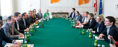 Am 13. Juni 2014 fand die erste Sitzung der Steuereformkommission unter anderem mit Bundesminister Josef Ostermayer und Finanzstaatssekretär Jochen Danninger statt.