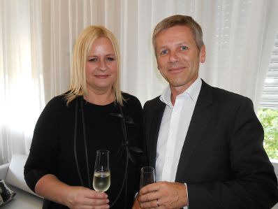 Am 30. August 2014 traf Kunst- und Kulturminister Josef Ostermayer im Rahmen des 71. Filmfestivals von Venedig mit der Regisseurin Veronika Franz zusammen.
