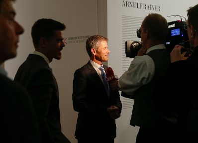 Am 2. September 2014 eröffnete Kunst- und Kulturminister Josef Ostermayer (im Bild) die Jubiläumsausstellung Arnulf Rainer in der Albertina.