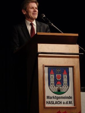 Am 3. Dezember 2014 fand die Vergabe des Museumspreises 2014 in der Marktgemeinde Haslach in Oberösterreich statt. Im Bild Kunst- und Kulturminister Josef Ostermayer.