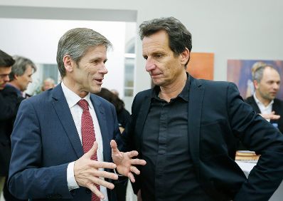 Am 10. Dezember 2014 eröffnete Kunst- und Kulturminister Josef Ostermayer die Ausstellung "Für das Kind" im Memorial Museum.