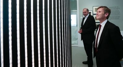 Am 29. September 2015 eröffnete Kunst- und Kulturminister Josef Ostermayer (im Bild) die Ausstellung "KINO.MAGIE - Was geschah wirklich zwischen den Bildern" im Metro Kinokulturhaus.