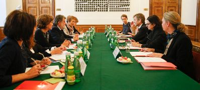 Am 7. Oktober 2015 empfing Kunst- und Kulturminister Josef Ostermayer den bulgarischen Kulturminister Vezhdi Rashidov zu einem Arbeitsgespräch im Palais Dietrichstein.