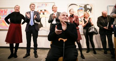 Am 8. März 2016 eröffnete Kunst- und Kulturminister Josef Ostermayer die Ausstellung des Künstlers Oswald Oberhuber (m.) im 21er Haus.
