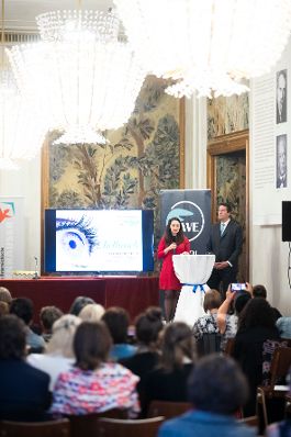 Am 21. September 2019 nahm Bundesministerin Ines Stilling (l.) an der "hellwach"-Matinée der Autonomen Österreichischen Frauenhäuser in der Wiener Staatsoper für ein Ende der Gewalt gegen Frauen teil.