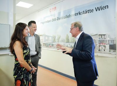 Am 30. August 2017 besuchte Staatssekretärin Muna Duzdar eine ÖBB Lehrwerkstatt in Wien-Floridsdorf.