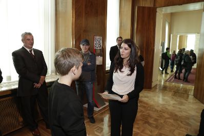 Am 26. Oktober 2017 empfing Staatssekretärin Muna Duzdar im Rahmen des Nationalfeiertages Besucherinnen und Besucher im Bundeskanzleramt.