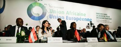 Am 30. November 2017 nahm Staatssekretärin Muna Duzdar am EU-Afrika Gipfel teil.