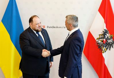 Am 14. Juni 2022 empfing Bundeskanzler Karl Nehammer (r.) den ukrainischen Parlamentspräsident Ruslan Stefanchuk (l.).