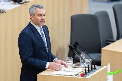 Am 08. Juli 2022 stellte sich Bundeskanzler Karl Nehammer (im Bild) den Fragen der Abgeordneten im Nationalrat.