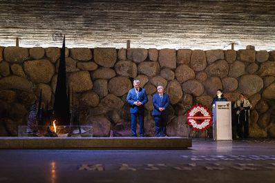 Am 12. Juli 2022 besuchte Bundeskanzler Karl Nehammer (l.) das „Yad Vashem - The World Holocaust Remembrance Center“ in Israel.