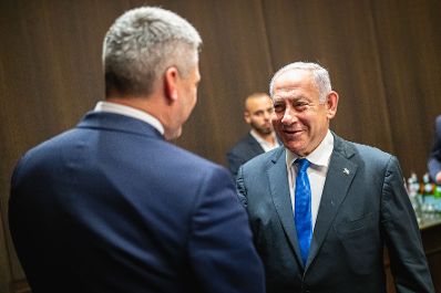 Am 12. Juli 2022 traf Bundeskanzler Karl Nehammer (l.) den ehemaligen israelischen Premierminister Benjamin Netanyahu (r.).