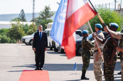 Am 14. Juli 2022 reiste Bundeskanzler Karl Nehammer (l.) nach Beirut. Im Bild beim Besuch der UNO-Beobachtermission UNIFIL.