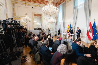am 16. Februar 2023 empfing Bundeskanzler Karl Nehammer den Ministerpräsidenten des Königreichs Spanien Pedro Sánchez zu einem Gespräch im Bundeskanzleramt.