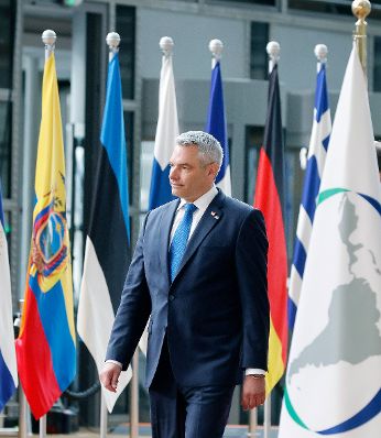 Am 17. Juli 2023 nahm Bundeskanzler Karl Nehammer (im Bild) am EU-Lateinamerika Gipfel der Staats- und Regierungschefs teil.