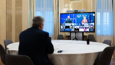 Am 17. Oktober 2023 nahm Bundeskanzler Karl Nehammer an einer Videokonferenz mit den EU-Staats- und Regierungschefs teil.
