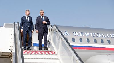 Am 25. Oktober 2023 reiste Bundeskanzler Karl Nehammer (r.) zu einem Arbeitsbesuch nach Israel. Im Bild mit dem Ministerpräsident der Tschechischen Republik, Petr Fiala (l.).