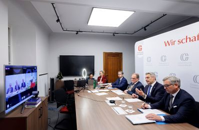Am 19. Dezemeber 2023 nahm Bundeskanzler Karl Nehammer gemeinsam mit Bundesminister Magnus Brunner an einer Videokonferenz mit österreichischen Bürgermeisterinnen und Bürgermeistern teil.