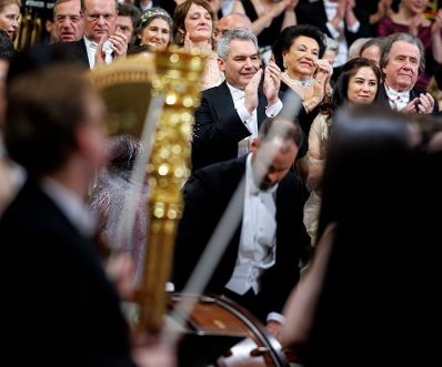 Am 18. Jänner 2024 besuchte Bundeskanzler Karl Nehammer den Ball der Wiener Philharmoniker.