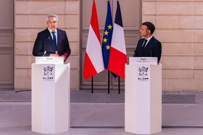 Am 4. April 2024 reiste Bundeskanzler Karl Nehammer (l.) zu einem Arbeitsbesuch nach Paris. Im Bild mit dem französischen Präsidenten Emmanuel Macron (r.).