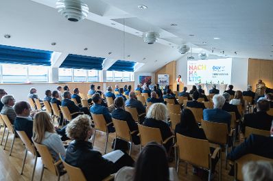 Am 15. September 2021 hielt Bundesministerin Karoline Edtstadler (im Bild) eine Keynote am ÖGV Verbandstag.