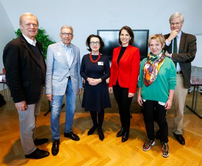 Am 27. April 2023 besuchte Bundesministerin Karoline Edtstadler den Girls‘ Day im Bundeskanzleramt.