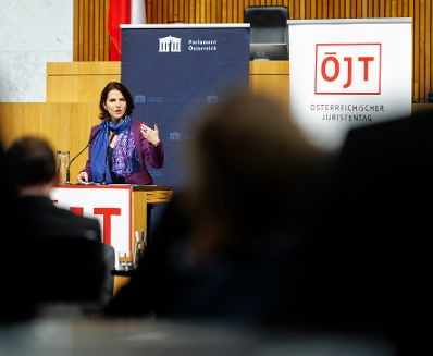 Am 13. November 2023 hielt Bundesministerin Karoline Edtstadler eine Eröffnungsrede bei der Veranstaltung des Österreichischen Juristentages zum Thema Informationsfreiheit.