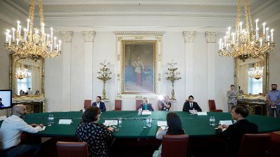 Am 15. Juli 2020 lud Bundesministerin Susanne Raab zu einem Round Table zum Thema „Dokumentationsstelle Politischer Islam“.