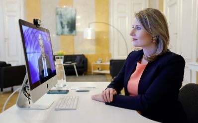 Am 15. März 2021 nahm Bundesministerin Susanne Raab (im Bild) an einer Videokonferenz der 65. Sitzung der Frauenrechtskommission der Vereinten Nationen teil.