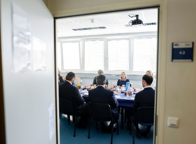 Am 24. Mai 2022 besuchte Bundesministerin Susanne Raab das Jüdische Berufliche Bildungszentrum in Wien.