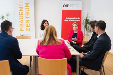 Am 27. Februar 2023 besuchte Bundesministerin Susanne Raab im Rahmen ihres Bundesländertags in der Steiermark das neue Frauenzentrum des Österreichischen Integrationsfonds in Graz.