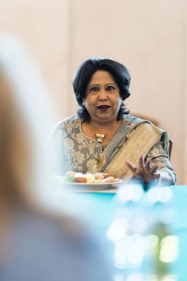 Am 17. April 2023 empfing Bundesministerin Susanne Raab die UN-Sonderbeauftragte Pramila Patten (im Bild) zu einem Gespräch.