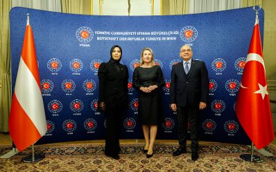 Am 30. Jänner 2024 nahm Bundesministerin Susanne Raab (m.) an der Festveranstaltung 100 Jahre Freundschaftsvertrag "Österreich/Türkei" teil.