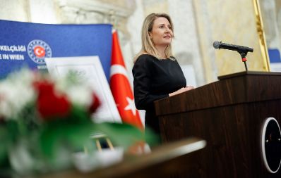 Am 30. Jänner 2024 nahm Bundesministerin Susanne Raab (im Bild) an der Festveranstaltung 100 Jahre Freundschaftsvertrag "Österreich/Türkei" teil.