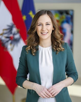 Claudia Plakolm, Staatssekretärin im Bundeskanzleramt