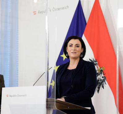Am 17. Jänner 2021 fand ein Pressestatement zu den Maßnahmen gegen die Krise im Bundeskanzleramt statt. Im Bild Bundesministerin Elisabeth Köstinger.