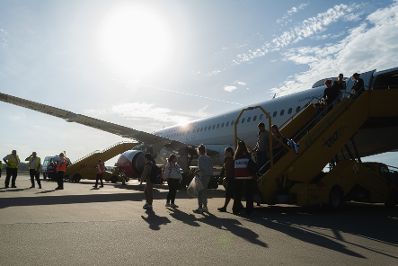 Am 12. Oktober 2023 landete der erste Evakuierungsflug für Österreicherinnen und Österreicher aus Israel am Flughafen Schwechat.