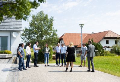 Am 22. Juli 2022 besuchte Staatssekretärin Claudia Plakolm im Rahmen ihres Bundesländertags in Oberösterreich die Mehrzweckanlage in Sonnberg.